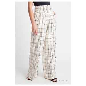 NWT Wide leg High Waisted Cream Check Trousers